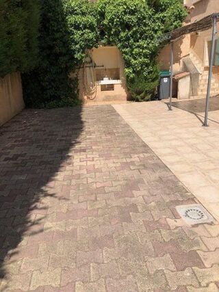  Appartement à louer 2 pièces 54 m²