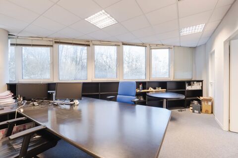 Local d'activit&eacute; Bureau 365700 74600 Seynod