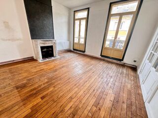  Appartement à louer 4 pièces 110 m²