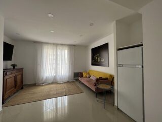  Appartement à louer 4 pièces 67 m²