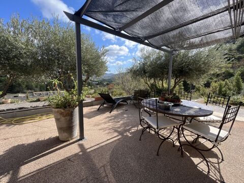   Villa TERRAIN ET CHENIL Maison - 5 pi�ce(s) - 150 m�