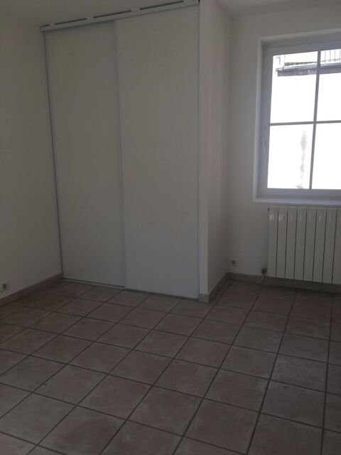  Appartement � louer 3 pi�ces 82 m�