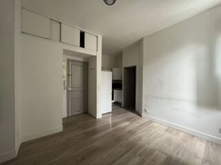 Location Appartement 2 Pièces rénové Marseille 8