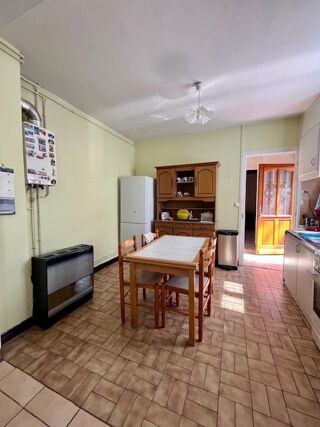  Maison  vendre 9 pices 104 m