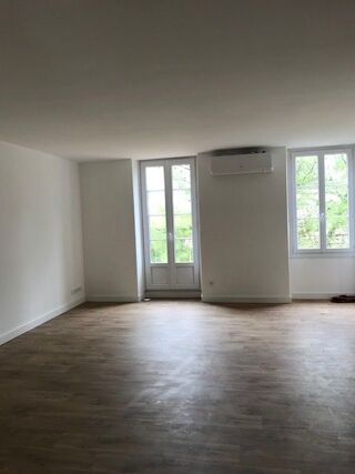  Appartement � louer 5 pi�ces 93 m�