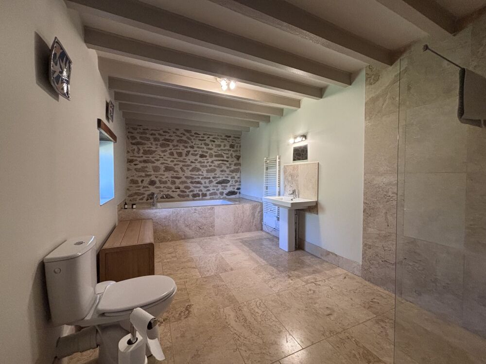 Vente Maison Maison avec maison d'hôte Clugnat