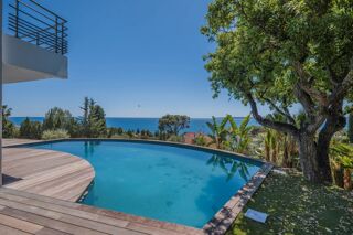  Maison 7 pi�ces 231 m� Roquebrune sur argens