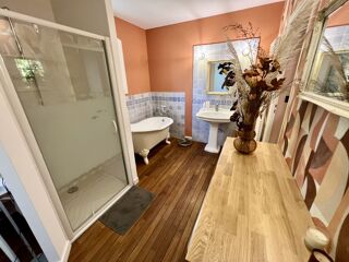  Maison à vendre 10 pièces 216 m²