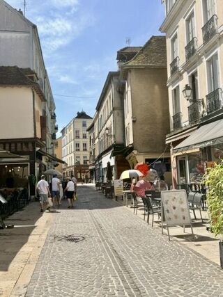  Appartement à louer 2 pièces 32 m²