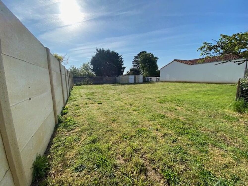 Vente Terrain Terrain  TERRAIN 360 m² proche des commerce Les sables d'olonne