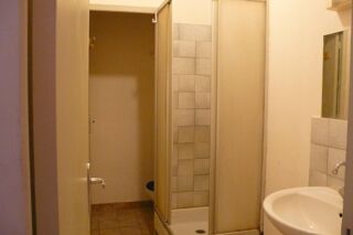  Appartement à louer 2 pièces 32 m²