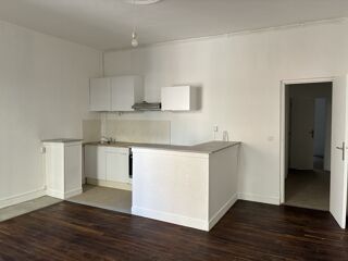  Appartement à louer 2 pièces 48 m²