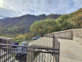  Maison  vendre 10 pices 145 m