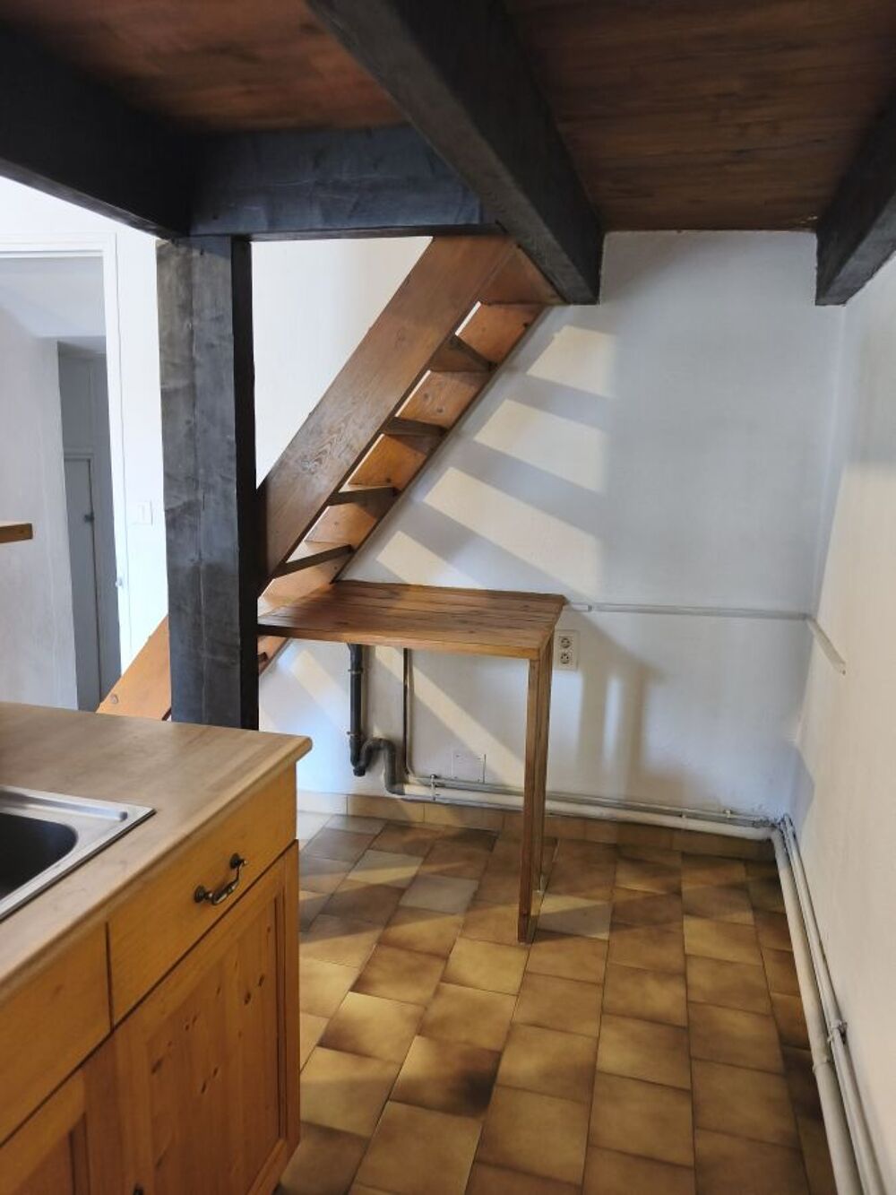 Location Appartement 2 Pièces Mezzanine Saint maximin