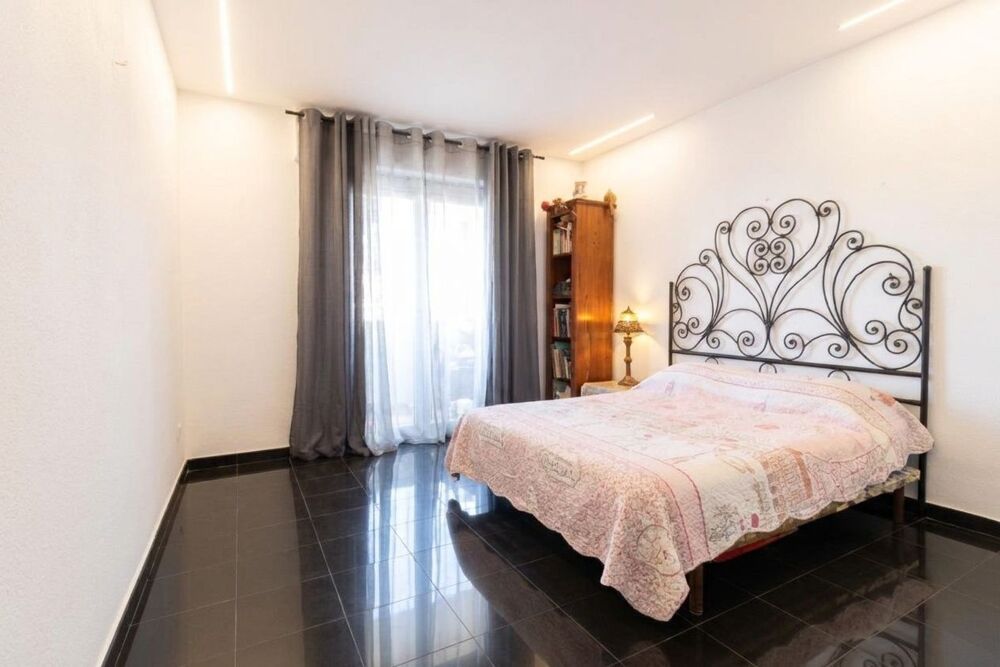 Vente Appartement 2 Pièces Superbe F2 avec loggia vitrée Canet en roussillon