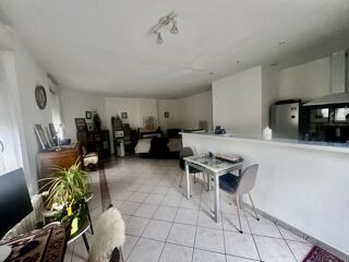  Immeuble � vendre 6 pi�ces 130 m�