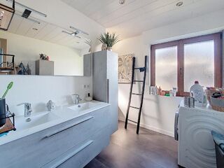  Maison � vendre 8 pi�ces 226 m�