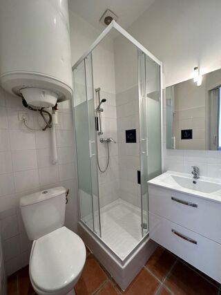  Appartement à louer 1 pièce 28 m²