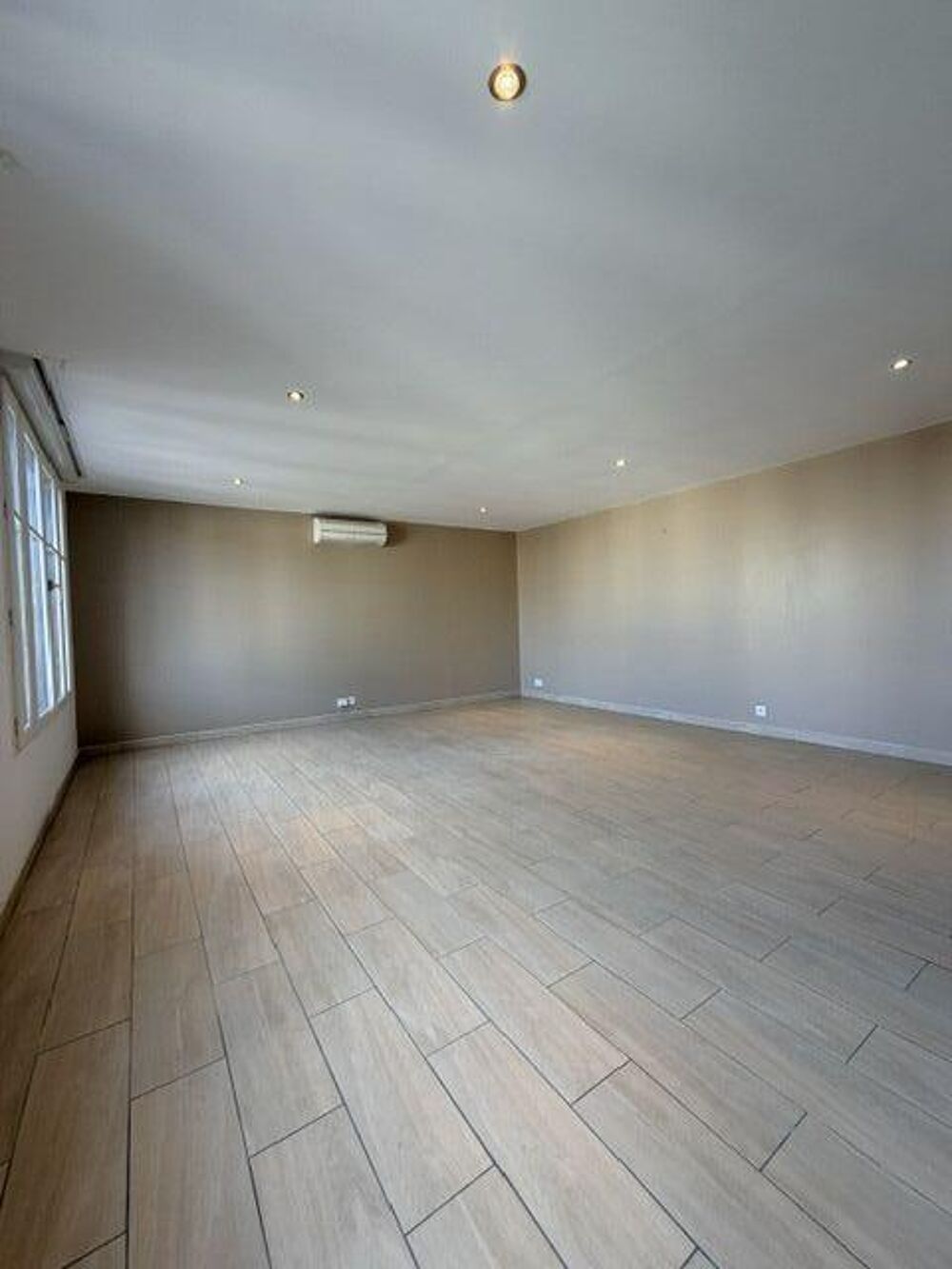 Location Appartement 3 Pièces DUPLEX Troyes