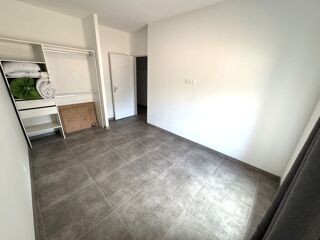  Appartement à louer 2 pièces 62 m²