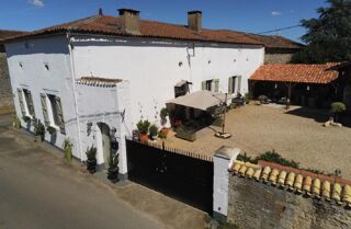  Maison à vendre 8 pièces 227 m²
