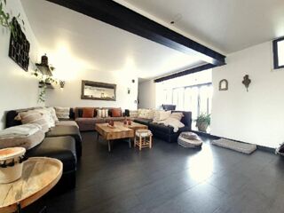  Maison  vendre 5 pices 221 m