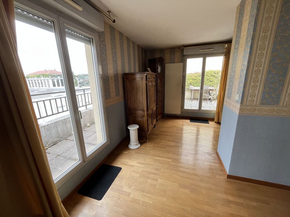 4 Pièces Avec garage double
