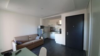  Appartement à louer 2 pièces 33 m²