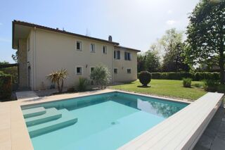  Maison � vendre 7 pi�ces 230 m�