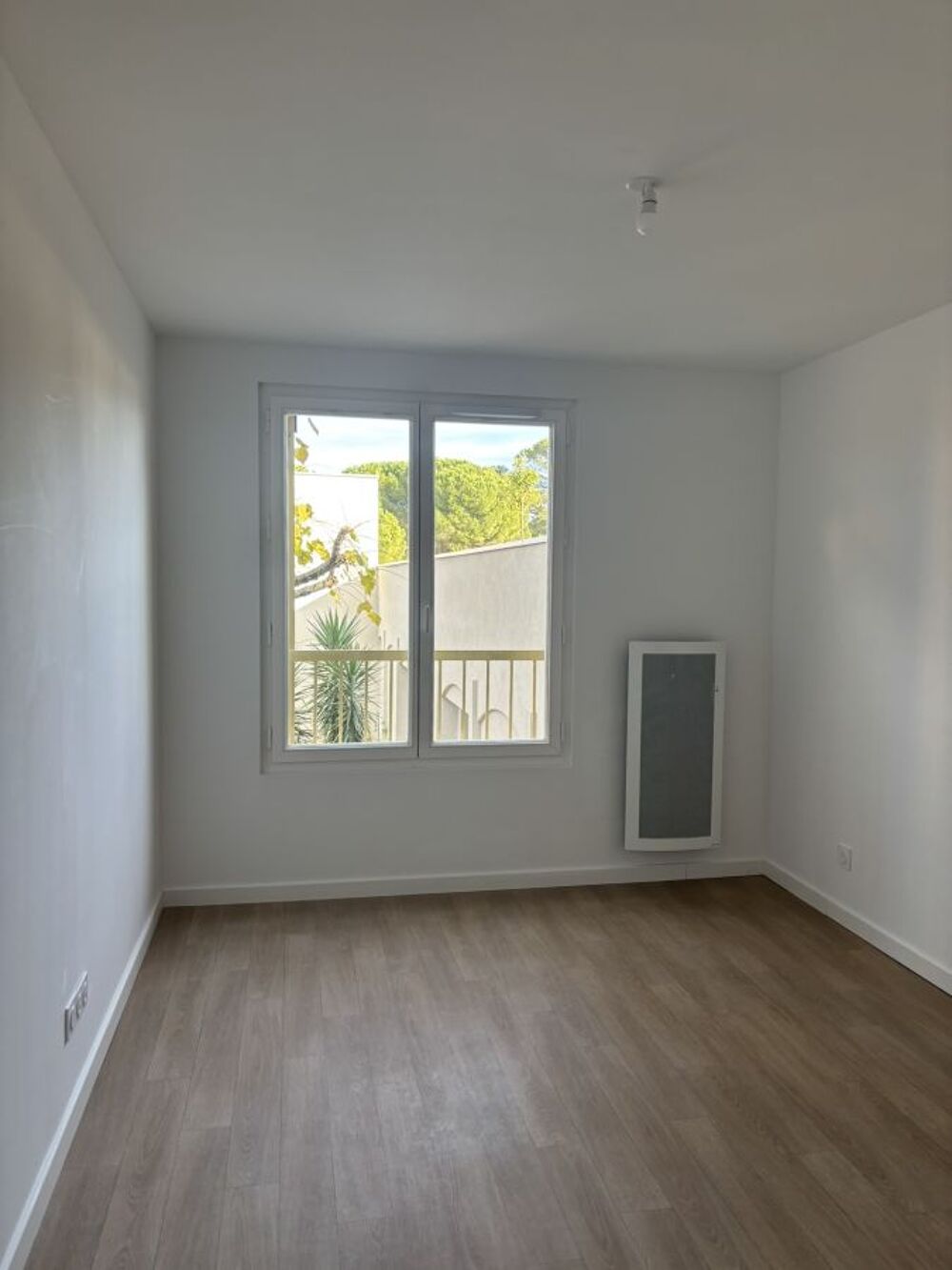 Location Appartement 3 Pièces + bureau et dressing Castelnau le lez