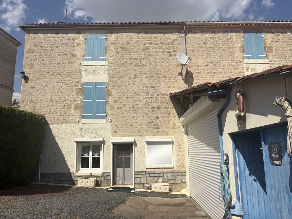 Vente Maison Maison Saint hilaire des loges
