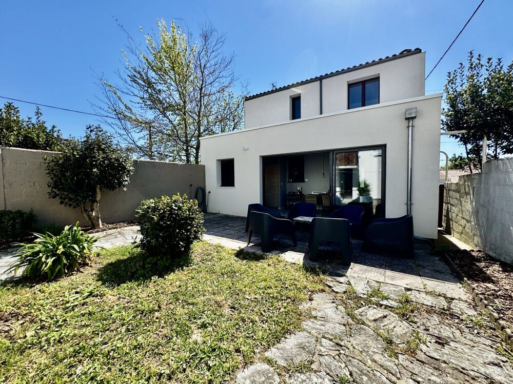 Maison de ville 3 chambres - dépendance de 23.5 m2