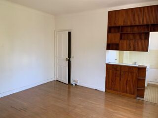 Appartement à louer 1 pièce 26 m²