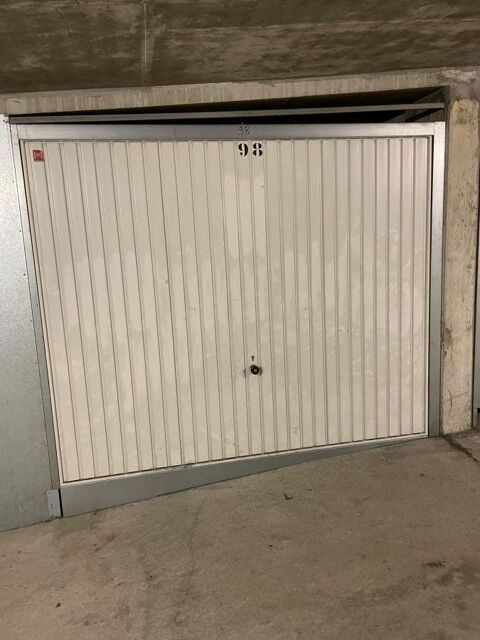  Parking / Garage � louer 1 pi�ce 13 m�