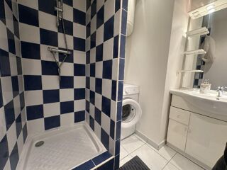  Appartement à louer 1 pièce 25 m²