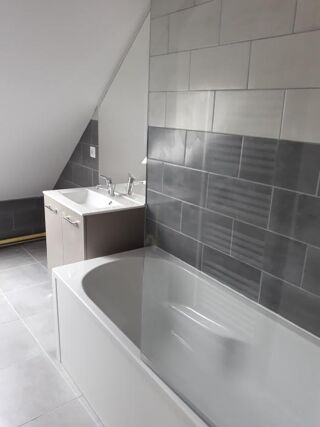  Appartement � louer 3 pi�ces 47 m� Sens