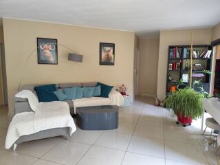  Maison � vendre 4 pi�ces 180 m�