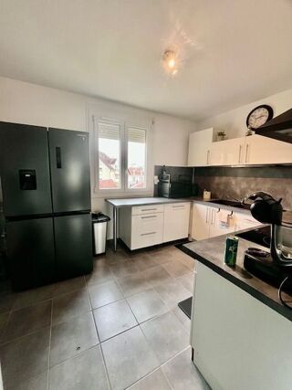  Appartement � louer 4 pi�ces 92 m�