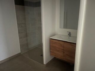  Appartement � vendre 3 pi�ces 73 m�