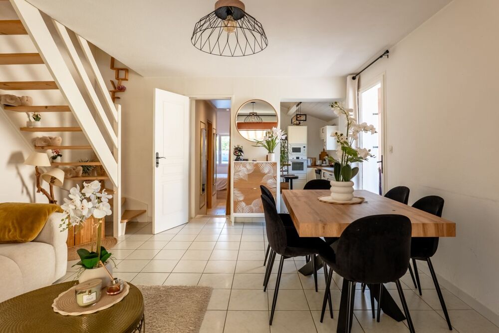 Maison T4 avec terrasse piscine et parking