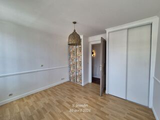  Appartement � louer 4 pi�ces 110 m�