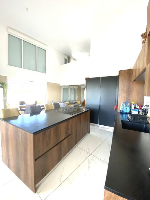  Appartement � louer 4 pi�ces 106 m�