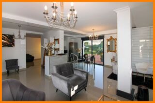  Maison à vendre 10 pièces 205 m²