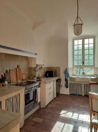  Maison à vendre 10 pièces 438 m²