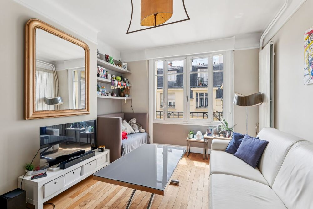 Vente Appartement 2 Pièces 7ème étage Paris 16