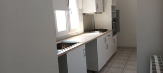  Appartement à louer 6 pièces 122 m²