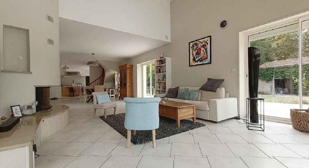 à vendre  Maison Couhé (86700)