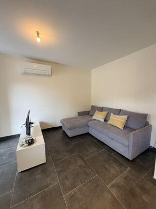  Appartement à louer 3 pièces 67 m²