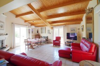  Maison à vendre 7 pièces 184 m²