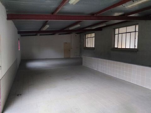 Local commercial Local 1400 71960 La roche vineuse